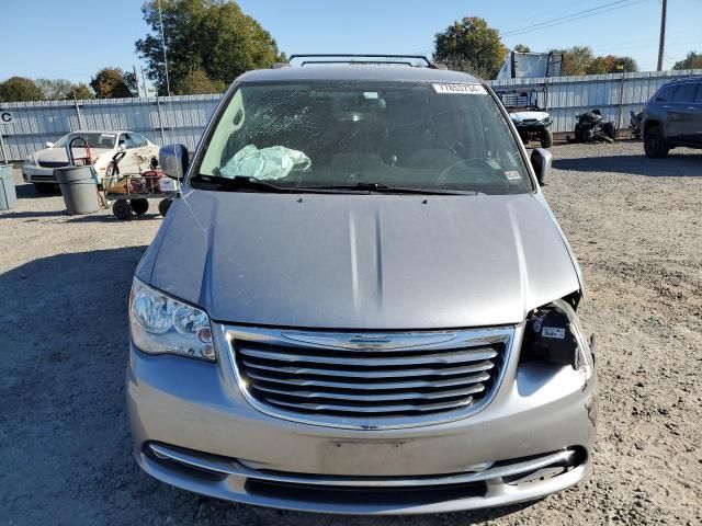 2015 Chrysler Town & Country Touring