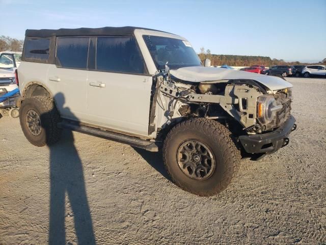 2021 Ford Bronco Base