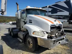 Salvage cars for sale from Copart Grantville, PA: 2010 Mack 600 CXU600