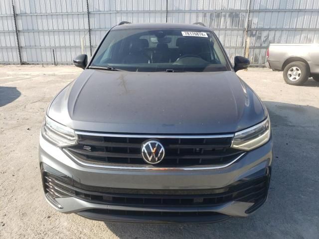 2022 Volkswagen Tiguan SE R-LINE Black