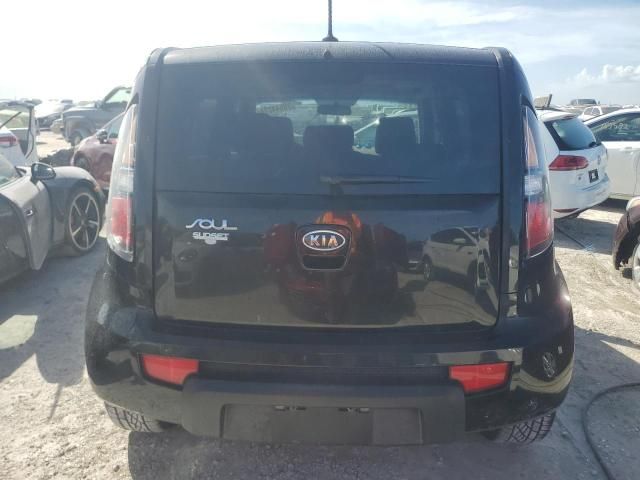 2010 KIA Soul +