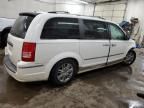 2008 Chrysler Town & Country Limited