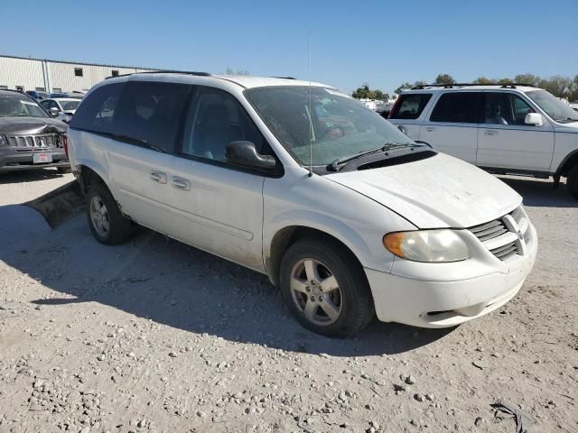 2005 Dodge Grand Caravan SE