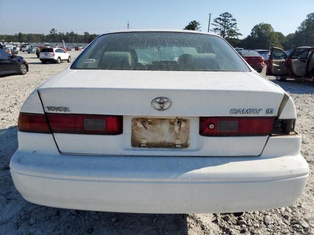 1999 Toyota Camry LE