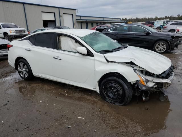 2019 Nissan Altima S