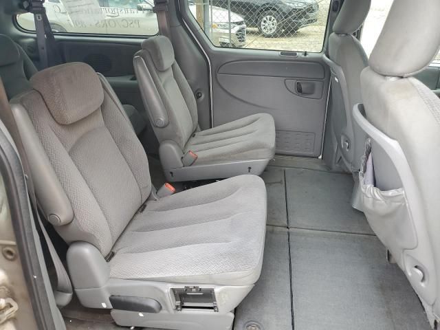 2005 Chrysler Town & Country Touring