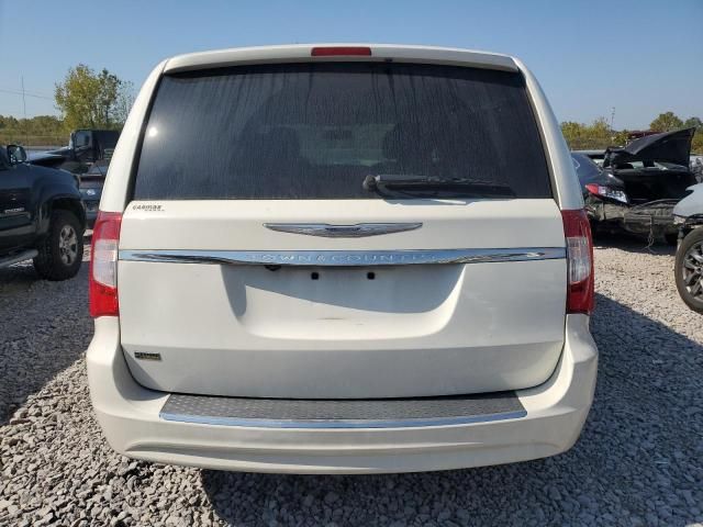 2013 Chrysler Town & Country Touring