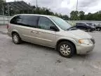 2005 Chrysler Town & Country Touring