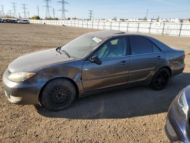 2005 Toyota Camry LE