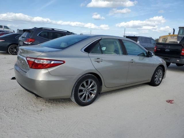 2016 Toyota Camry Hybrid