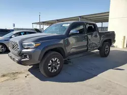 Carros salvage sin ofertas aún a la venta en subasta: 2023 Toyota Tacoma Double Cab