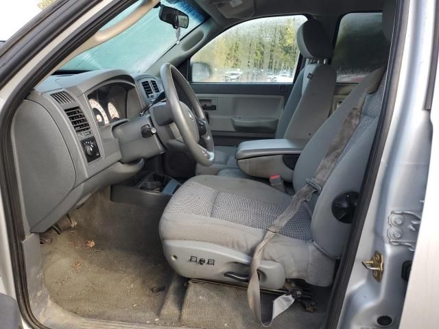 2007 Dodge Dakota Quattro