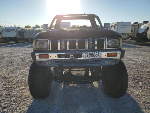 1982 Toyota Pickup RN38