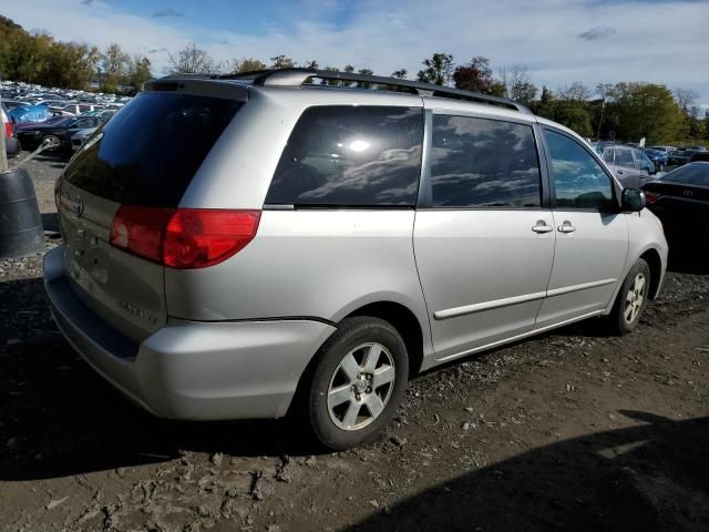 2008 Toyota Sienna CE