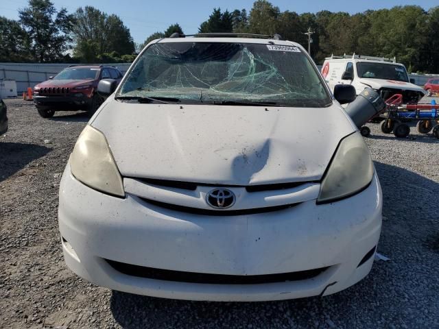 2008 Toyota Sienna CE