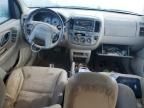 2004 Ford Escape XLS