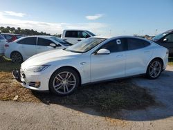 Carros salvage para piezas a la venta en subasta: 2015 Tesla Model S