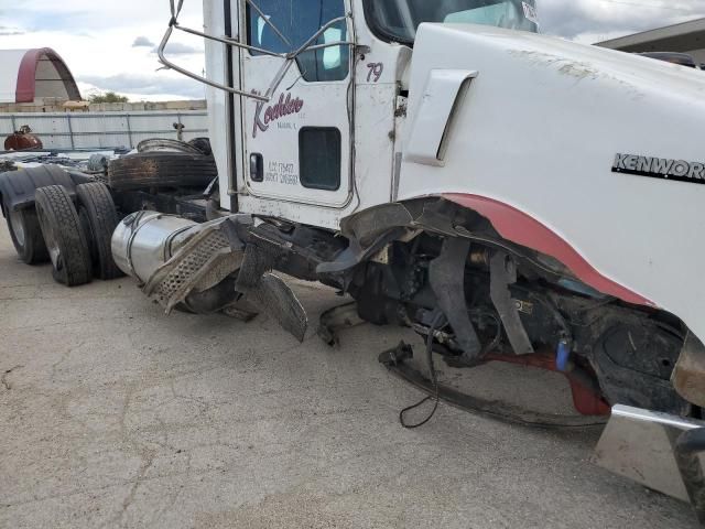 2015 Kenworth Construction T800