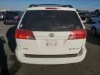 2004 Toyota Sienna CE