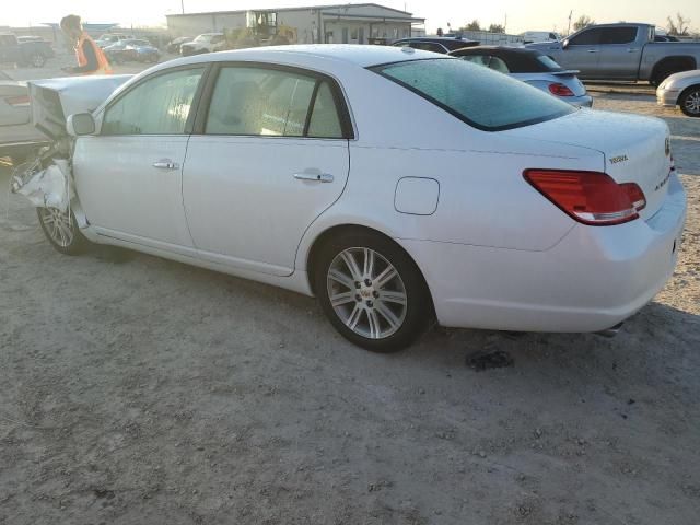 2010 Toyota Avalon XL