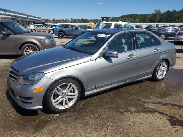 2014 Mercedes-Benz C 250