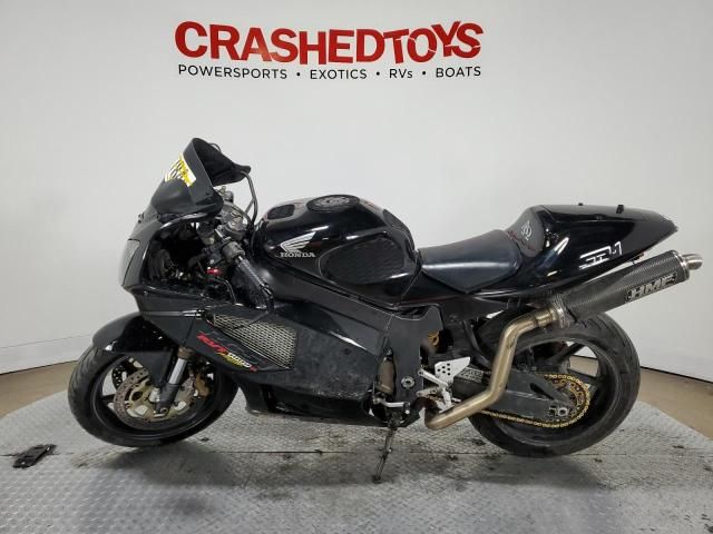 2001 Honda RVT1000 R