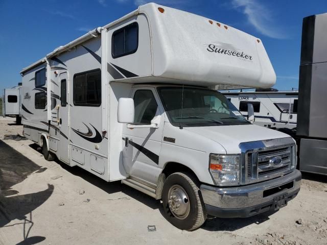 2014 Ford Econoline E450 Super Duty Cutaway Van