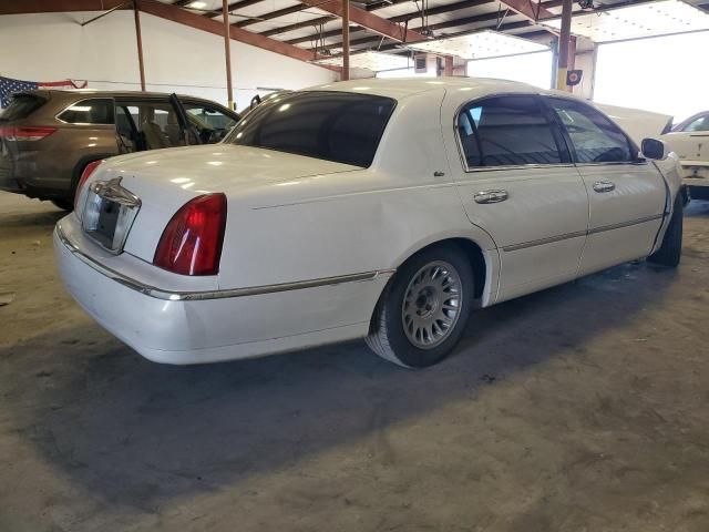 2000 Lincoln Town Car Cartier