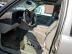 2004 Cadillac Escalade Luxury