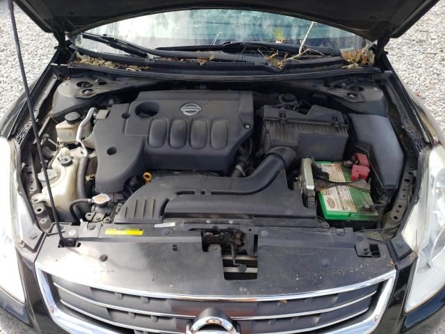 2010 Nissan Altima Base