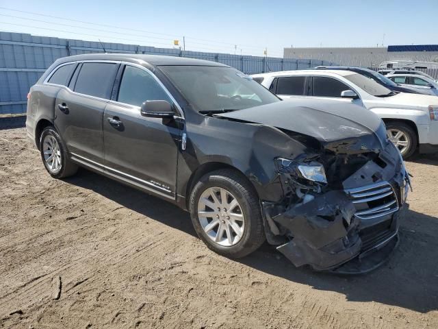 2017 Lincoln MKT