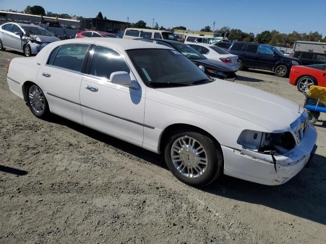 2009 Lincoln Town Car Signature Limited