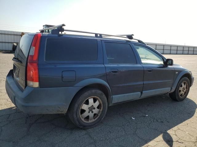 2004 Volvo XC70