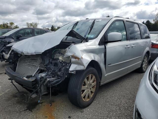 2008 Chrysler Town & Country Touring