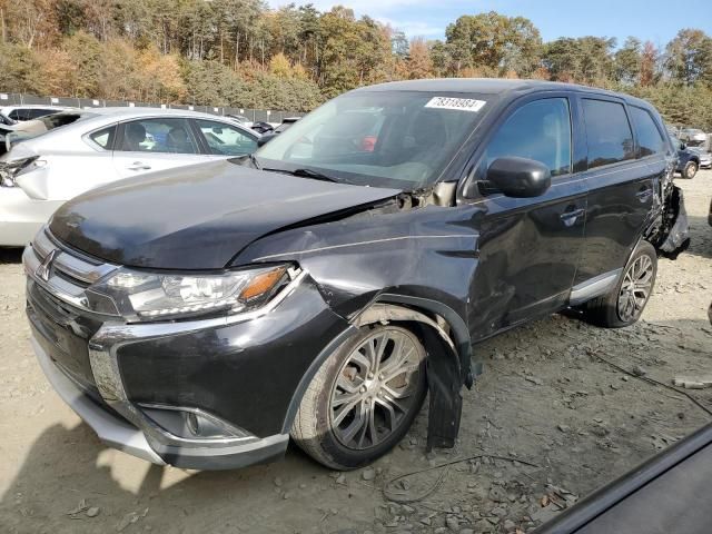 2017 Mitsubishi Outlander ES