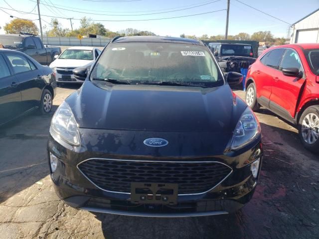 2021 Ford Escape Titanium