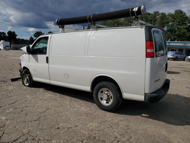 2021 Chevrolet Express G2500