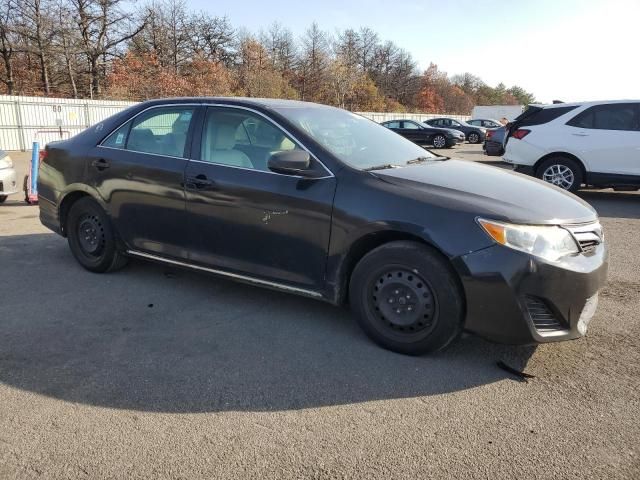 2014 Toyota Camry Hybrid