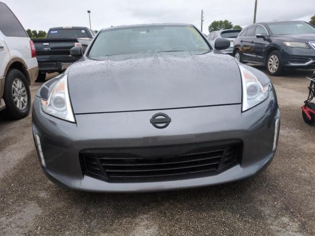 2016 Nissan 370Z Base