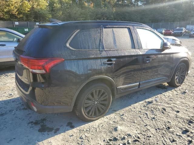 2020 Mitsubishi Outlander SE