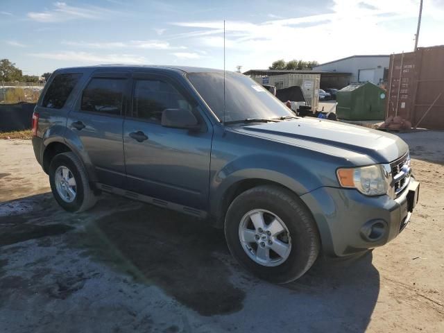 2010 Ford Escape XLS