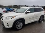 2017 Toyota Highlander SE