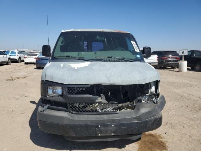 2011 Chevrolet Express G2500