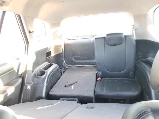 2009 KIA Rondo Base