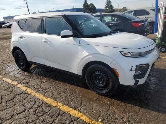 2022 KIA Soul LX