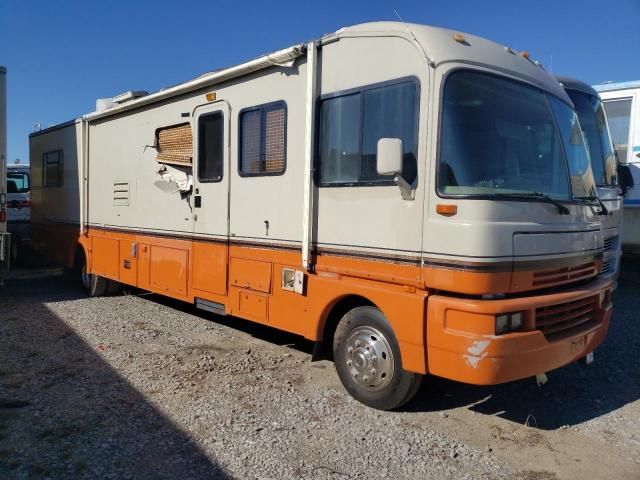 1993 Oshkosh Motor Truck Co. Chassis X Line