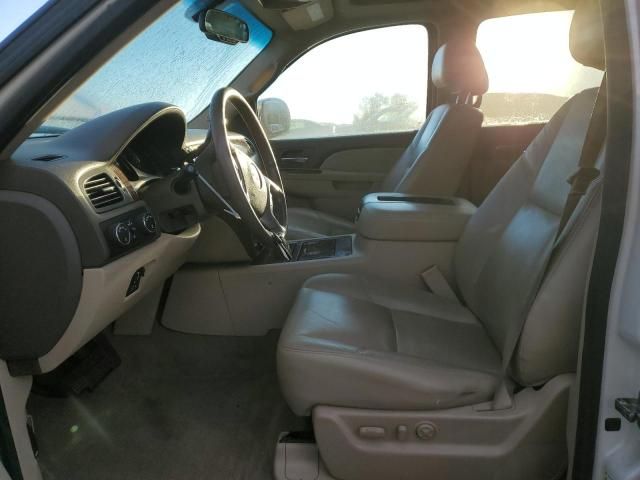 2013 Chevrolet Suburban K1500 LTZ