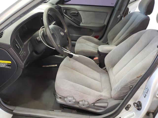 2004 Hyundai Elantra GLS