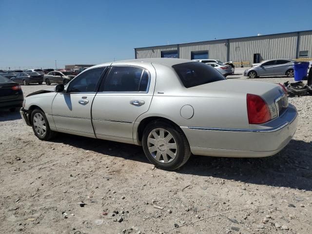 2004 Lincoln Town Car Ultimate