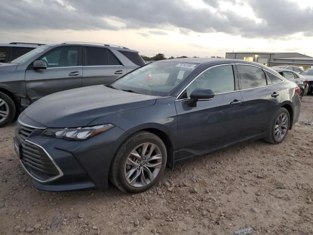 2019 Toyota Avalon XLE